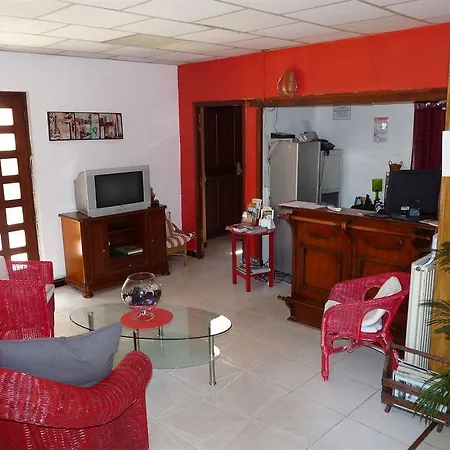 Otel Restaurant Aux Deux Freres 2*