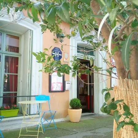 Restaurant Aux Deux Freres 2*